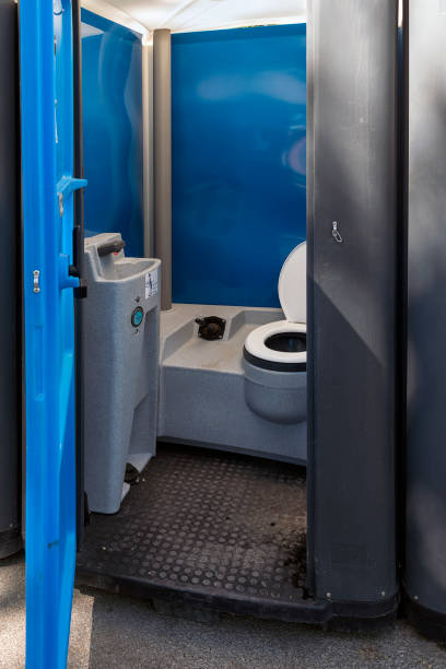 Best Porta potty delivery and setup  in Morrisville, NY